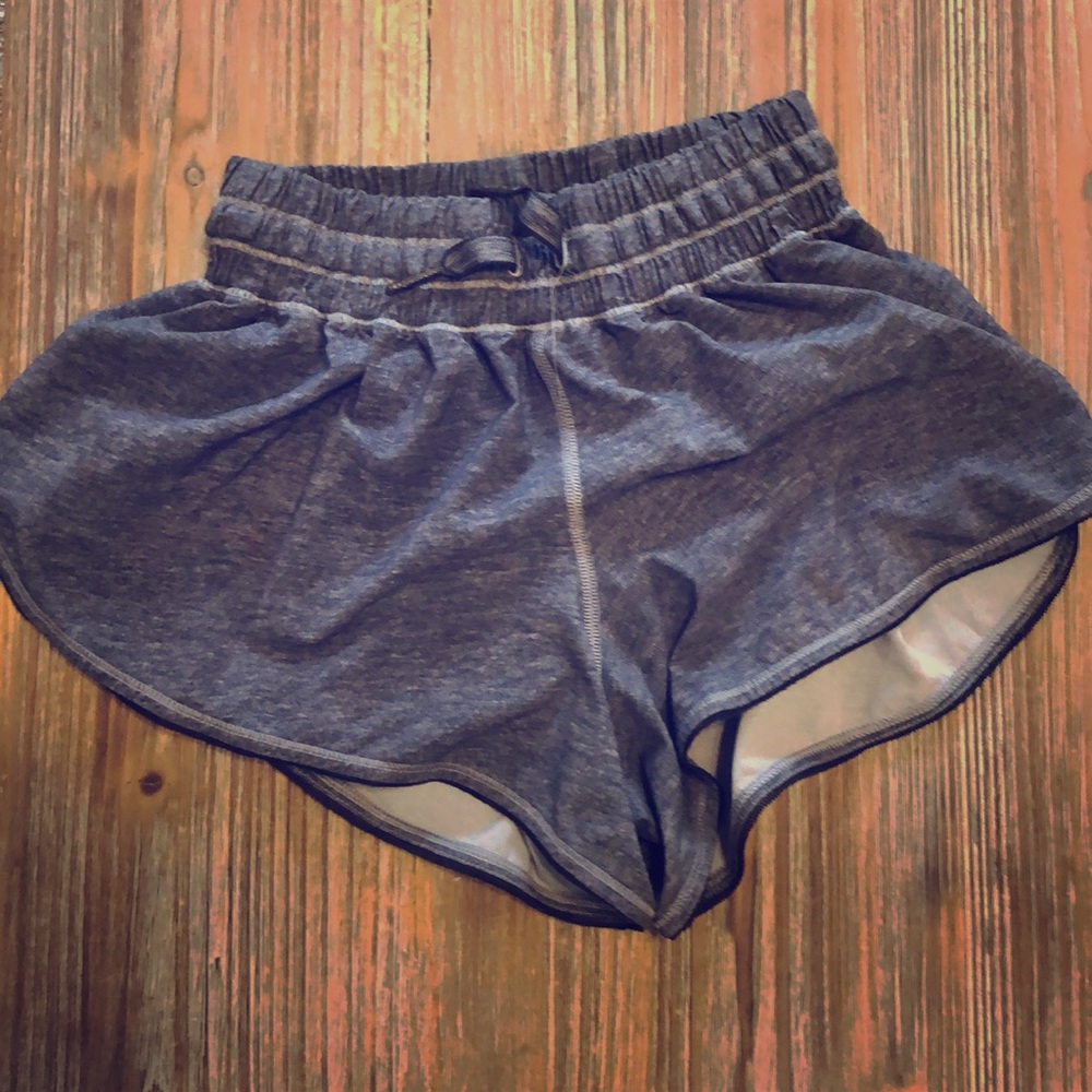 Lululemon gray lightweight shorts size 2